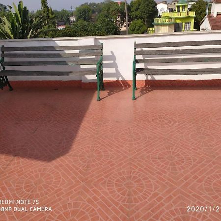 Hôtel Swapnonir à Shānti Niketan Extérieur photo
