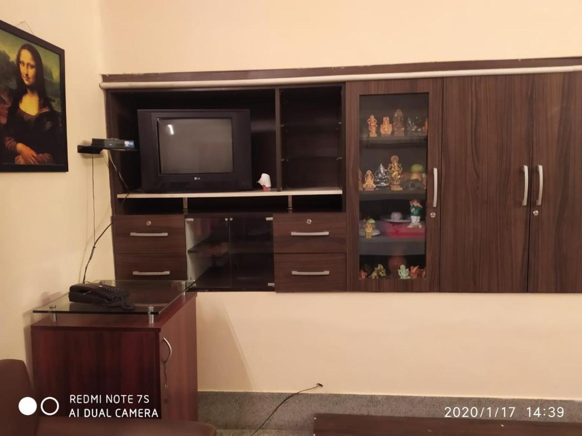 Hôtel Swapnonir à Shānti Niketan Extérieur photo