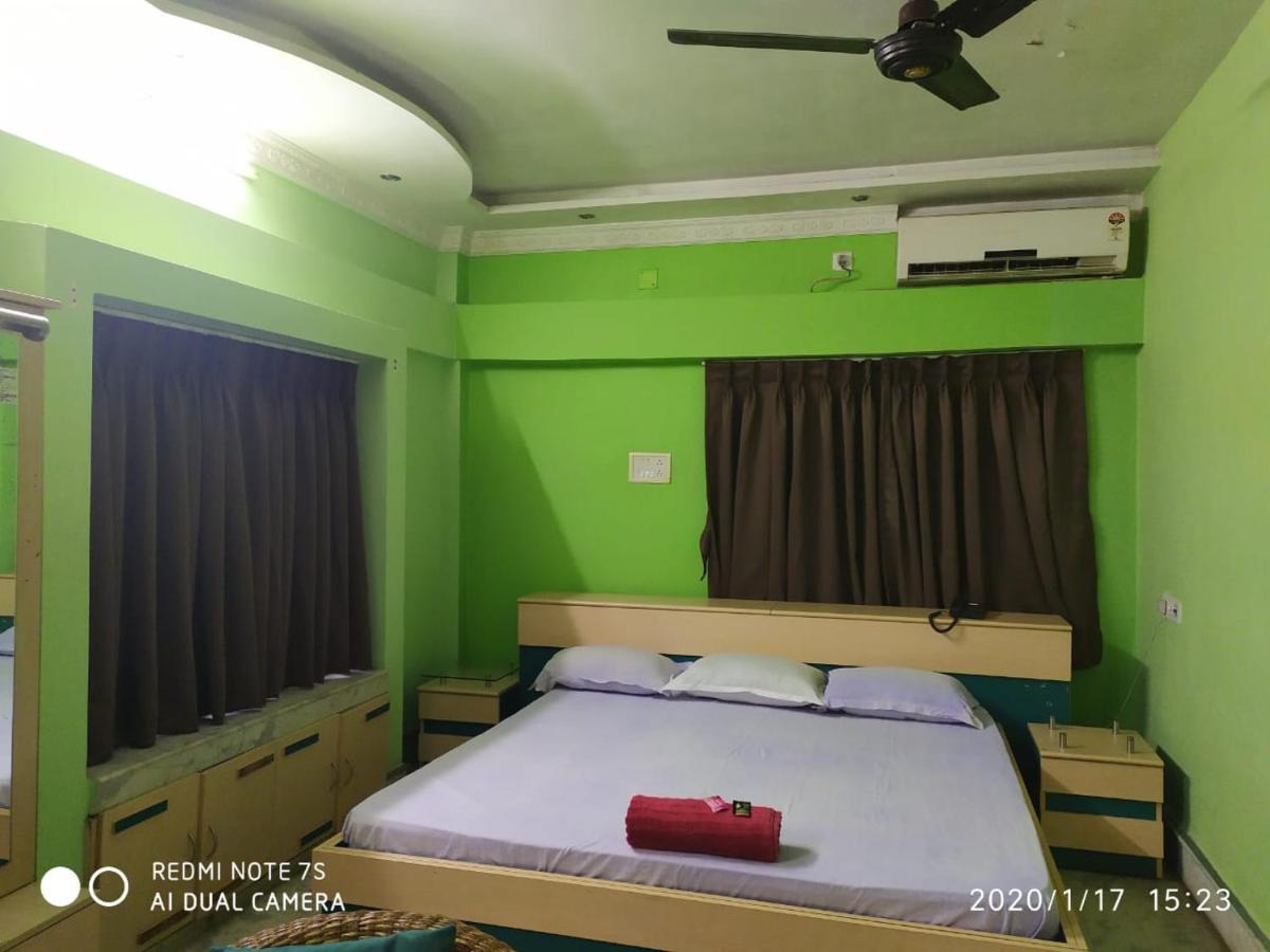 Hôtel Swapnonir à Shānti Niketan Extérieur photo