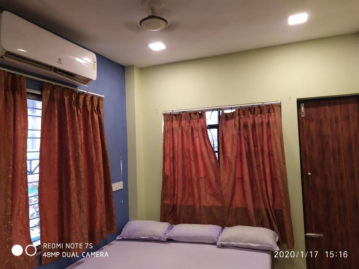 Hôtel Swapnonir à Shānti Niketan Extérieur photo
